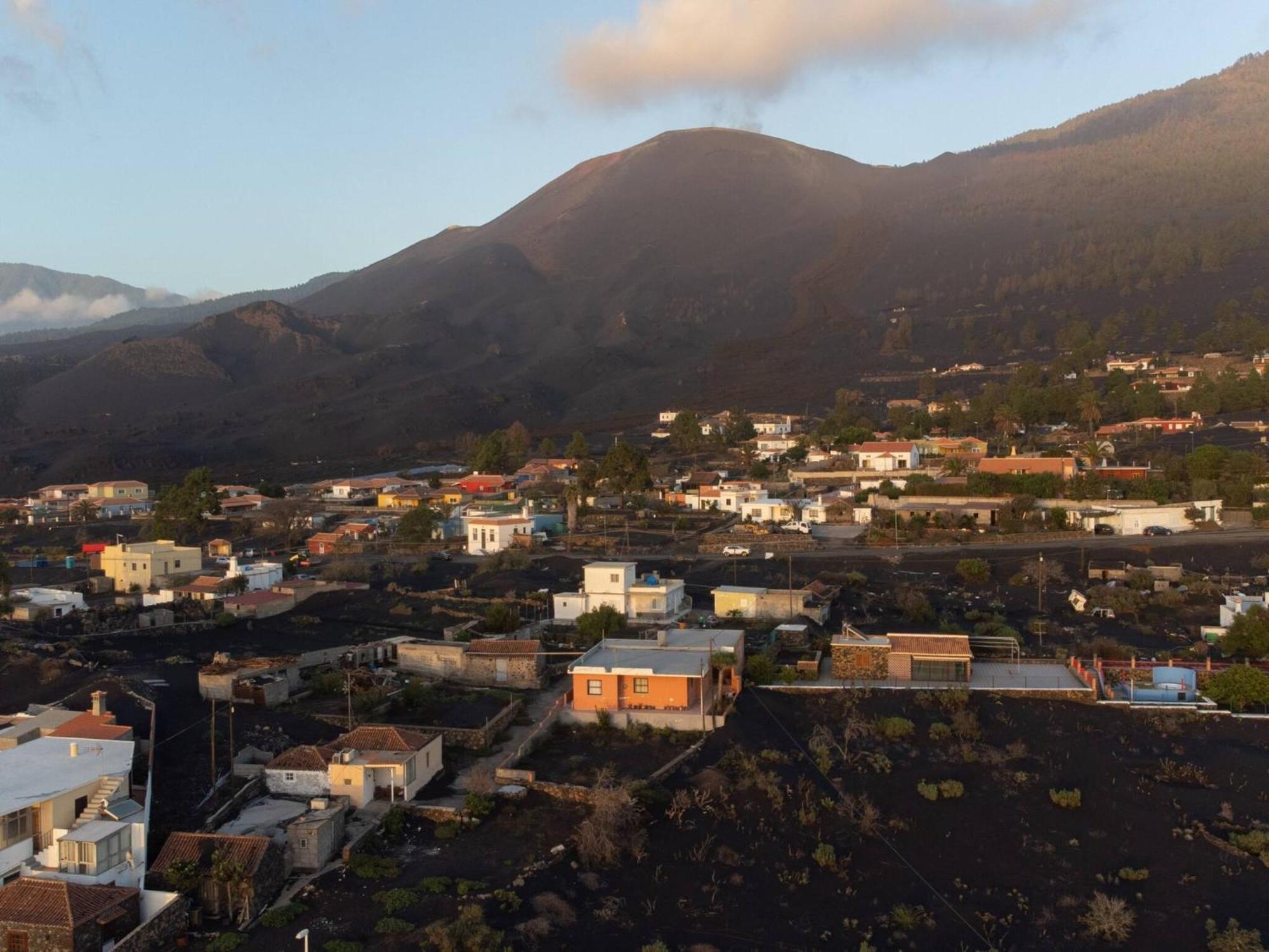 Finca Las Huellas - Moderno Apartamento Con Vistas Al Mar Y Al Volcan Los Llanos De Aridane Eksteriør billede
